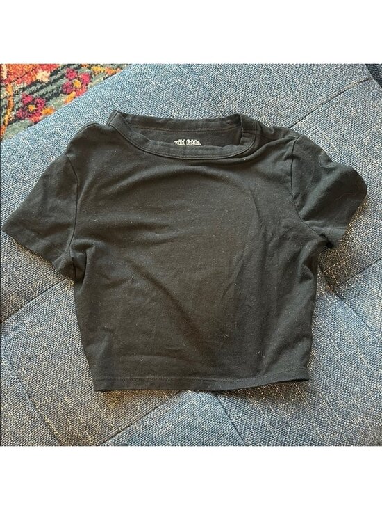Tops - Black Crop Top